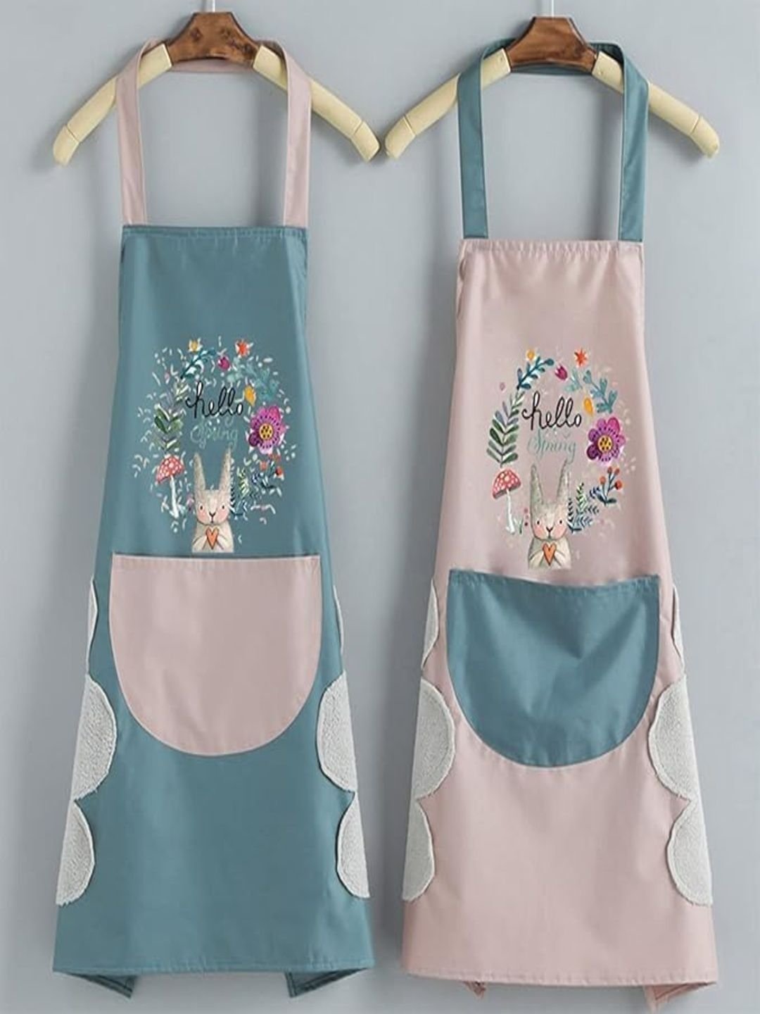 Ashmakam Pack Of 2 Printed Waterproof Aprons With Pocket & Side Hand-Wiping Towel